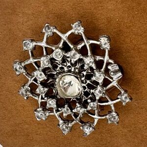 Silver Tone Rhinestone Starburst Brooch 1.5”